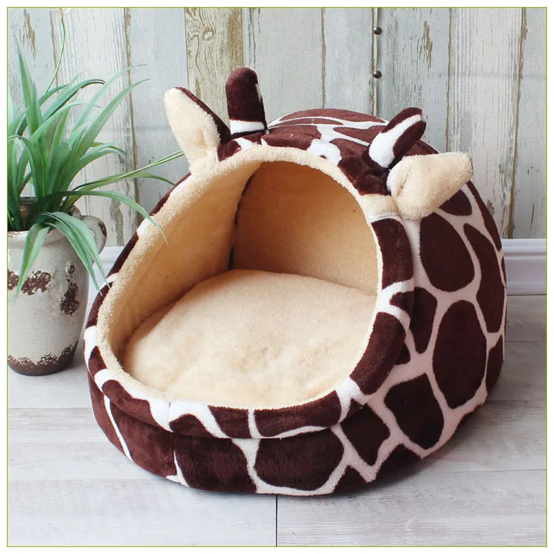 Pet Bed Dog House Kennel Doggy Warm Cushion Basket for Small Medium Dogs Fashion Strawberry Cave Cat Tent Puppy Nest Mat