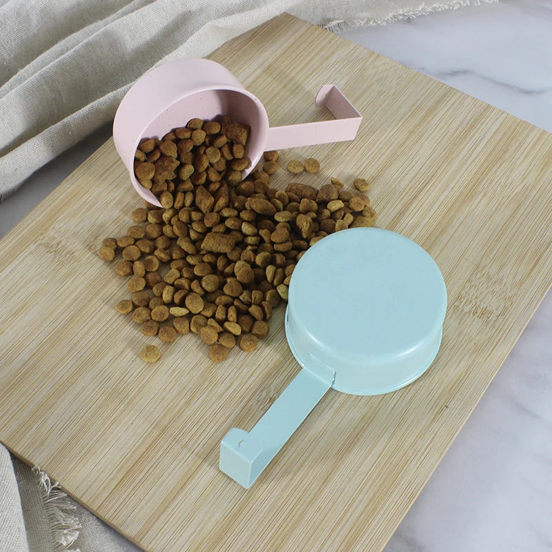 Dog Cat Food Storage Container Farmhouse Pet Food Storage Container with Lid and Dry Food Scoop Durable Airtight Food  Container