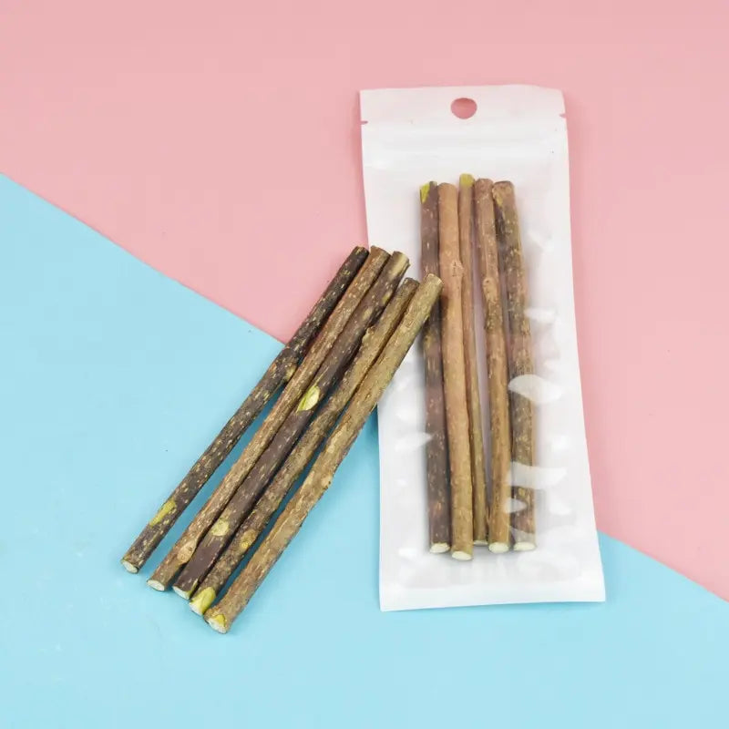 15/20pcs Natural Matatabi Cats Stick Mint Caught Bite Excited Rods Silvervine Toys For Cats Teeth Cleaning Treating Pet Cat Toy