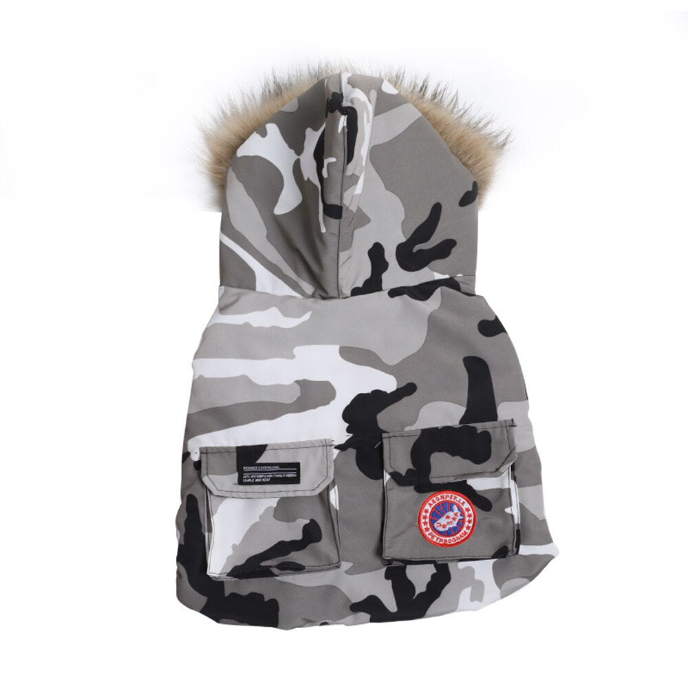 Piumino tecnico con cappuccio e bordo di eco-pelliccia. Abbigliamento chic di lusso per il tuo Pet.