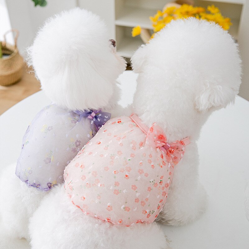 Spring and Summer Dog Clothes Floral Organza Pet Sling Puppy Cat Thin Breathable Vest Pet Fashion Two-legged Clothes